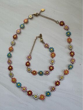 Colorful Enamel Daisy Necklace & Bracelet Set